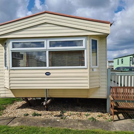 6 Berth Central Heated On Golden Sands Vintage Ingoldmells Exterior foto