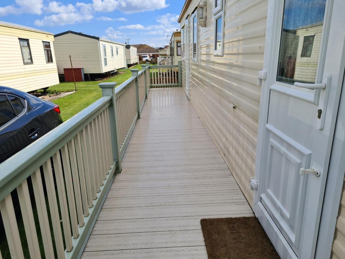 6 Berth Central Heated On Golden Sands Vintage Ingoldmells Exterior foto