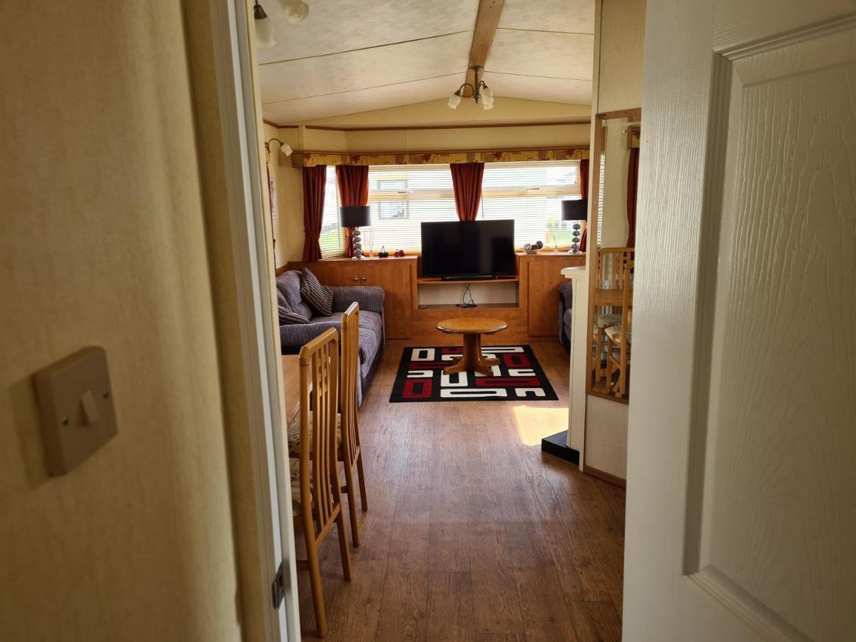 6 Berth Central Heated On Golden Sands Vintage Ingoldmells Exterior foto