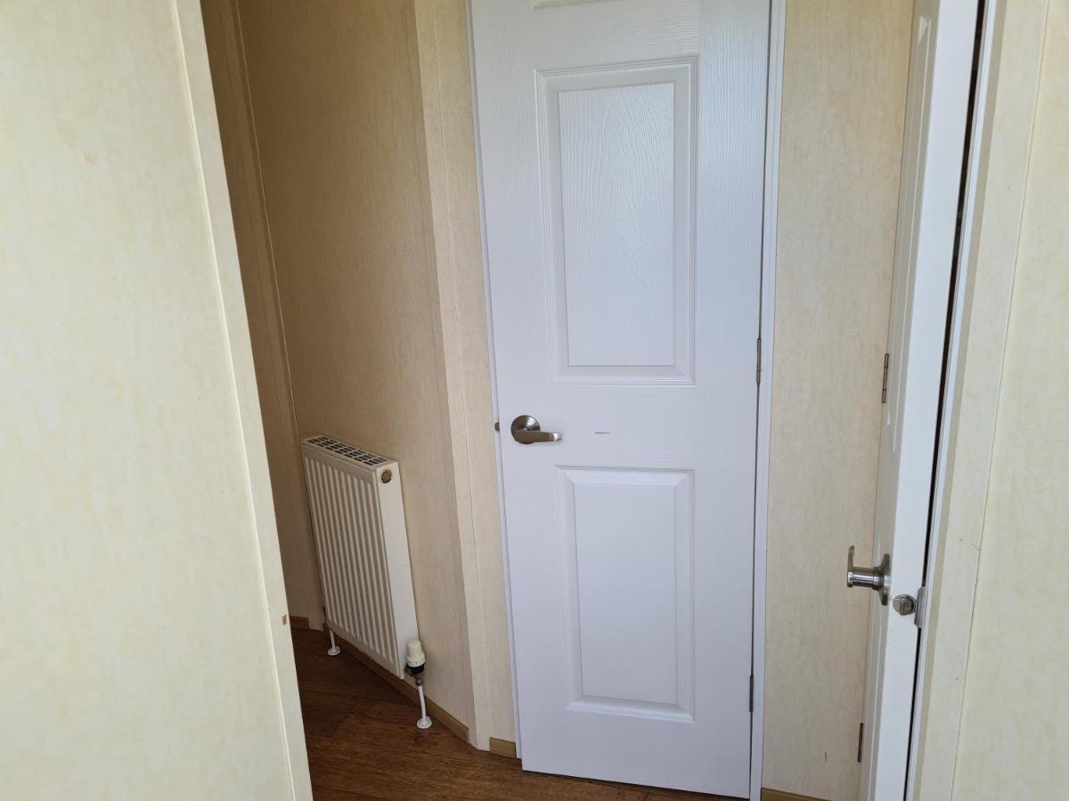 6 Berth Central Heated On Golden Sands Vintage Ingoldmells Exterior foto