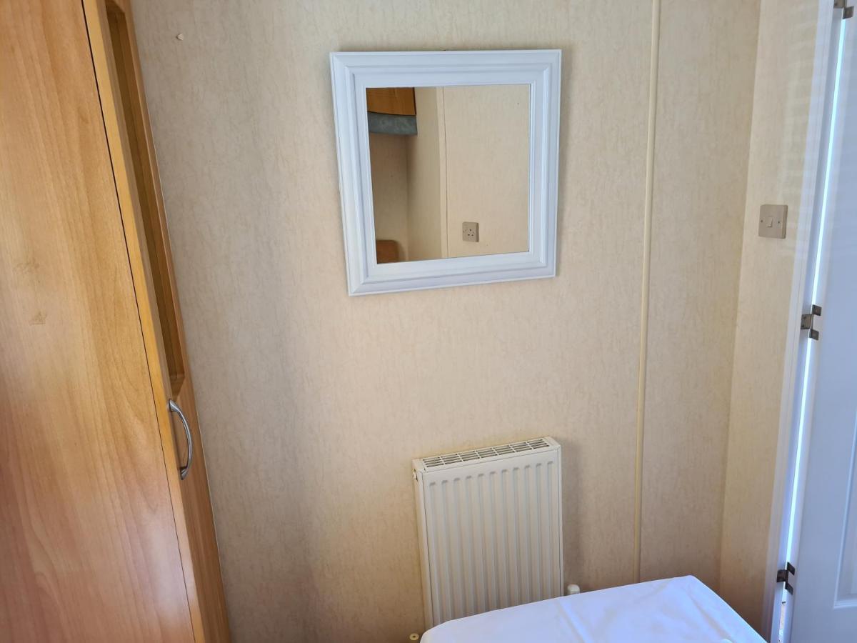 6 Berth Central Heated On Golden Sands Vintage Ingoldmells Exterior foto