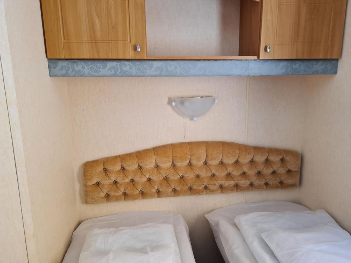 6 Berth Central Heated On Golden Sands Vintage Ingoldmells Exterior foto
